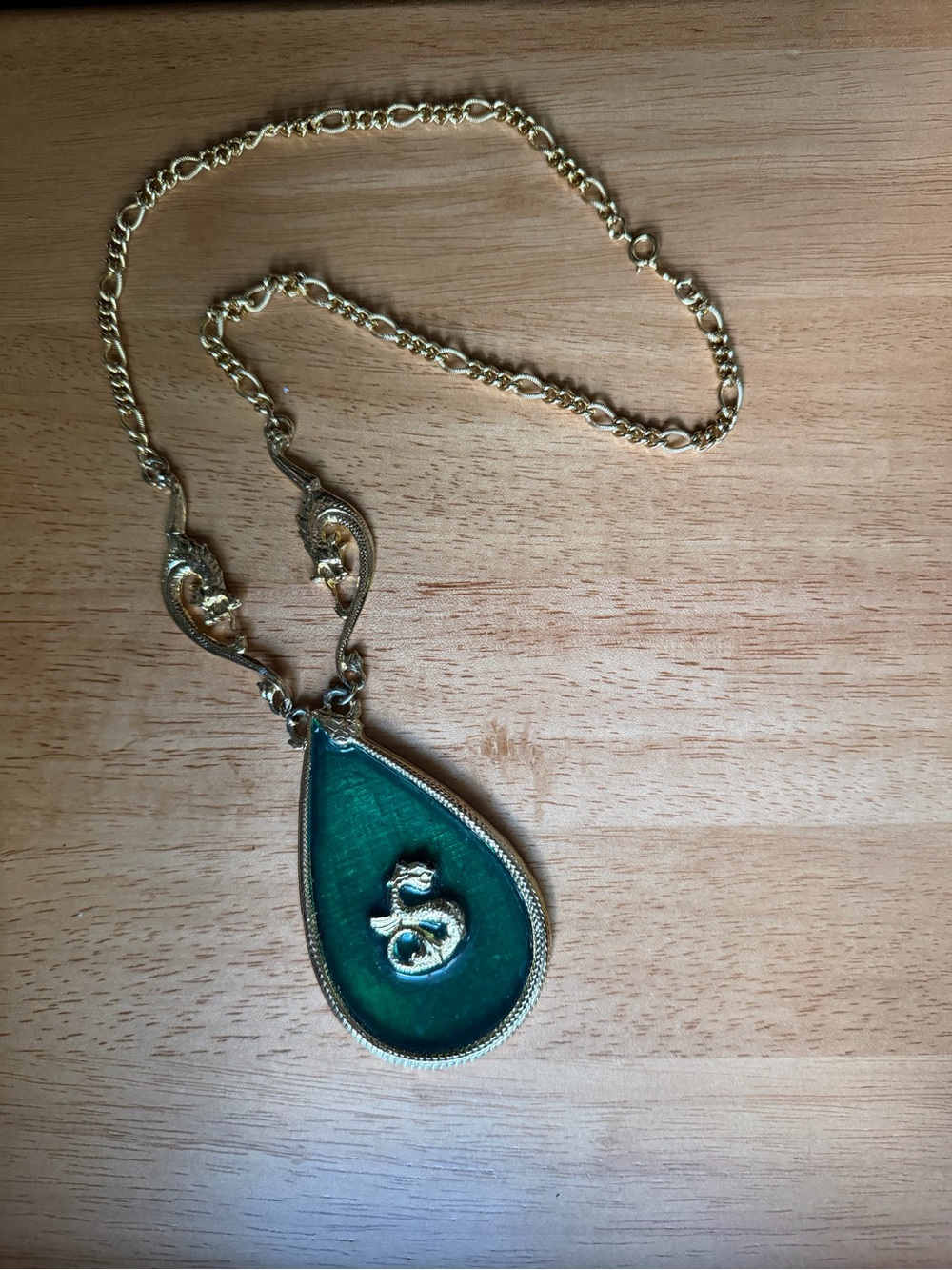 Vintage Accessocraft NYC Dragon Pendant Necklace Green Cabochon Gold Tone